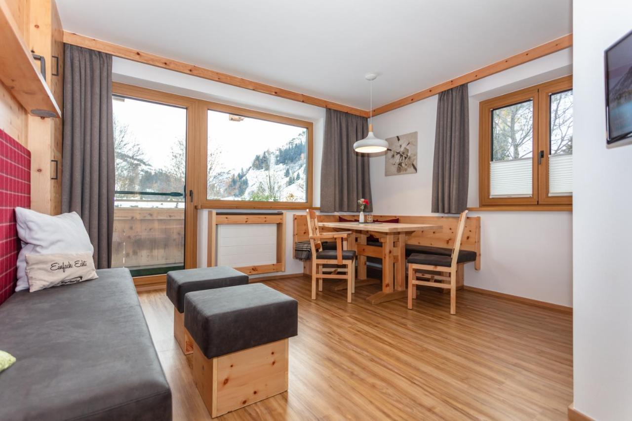 Apartment Gaestehaus Luggau Rauris Exterior photo