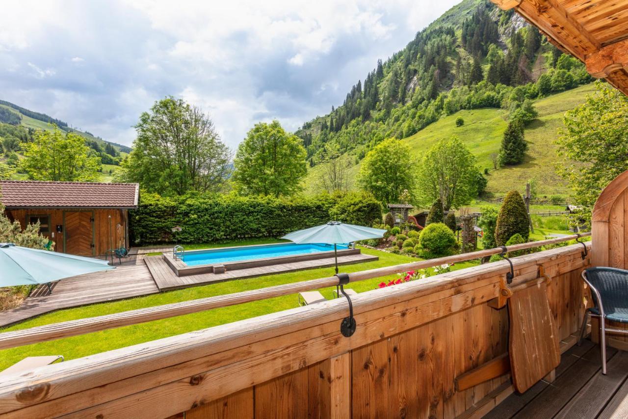 Apartment Gaestehaus Luggau Rauris Exterior photo
